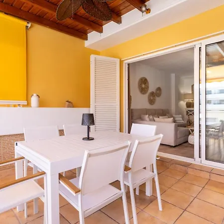 Design House 150m From Vistas Playa de las Americas (Tenerife)