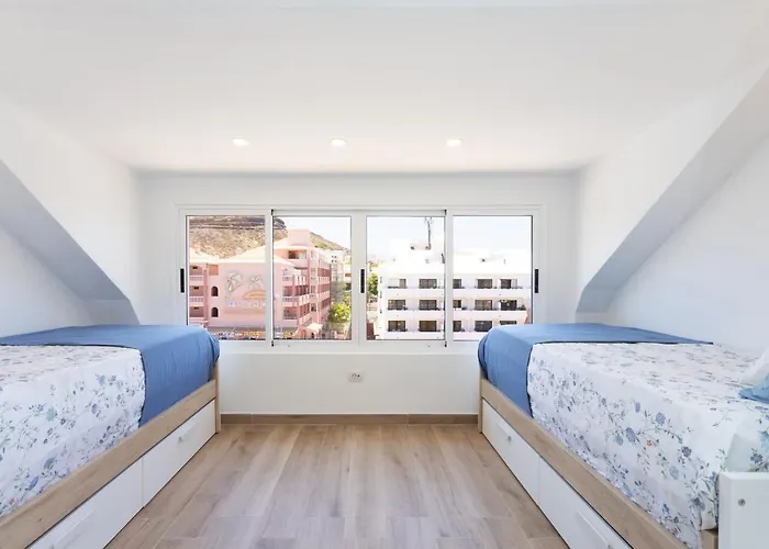 Design House 150m From Vistas * Playa de las Américas